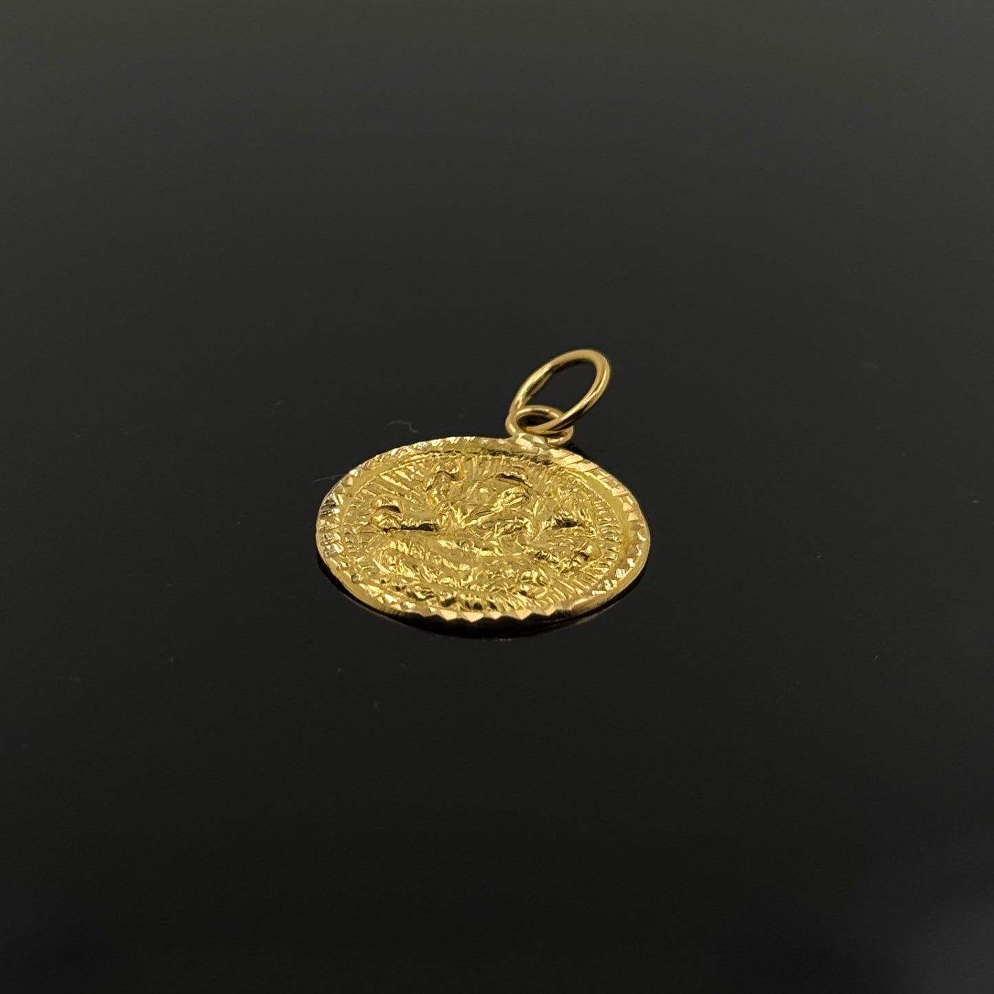 22K Solid Gold Hindu Pendants P332