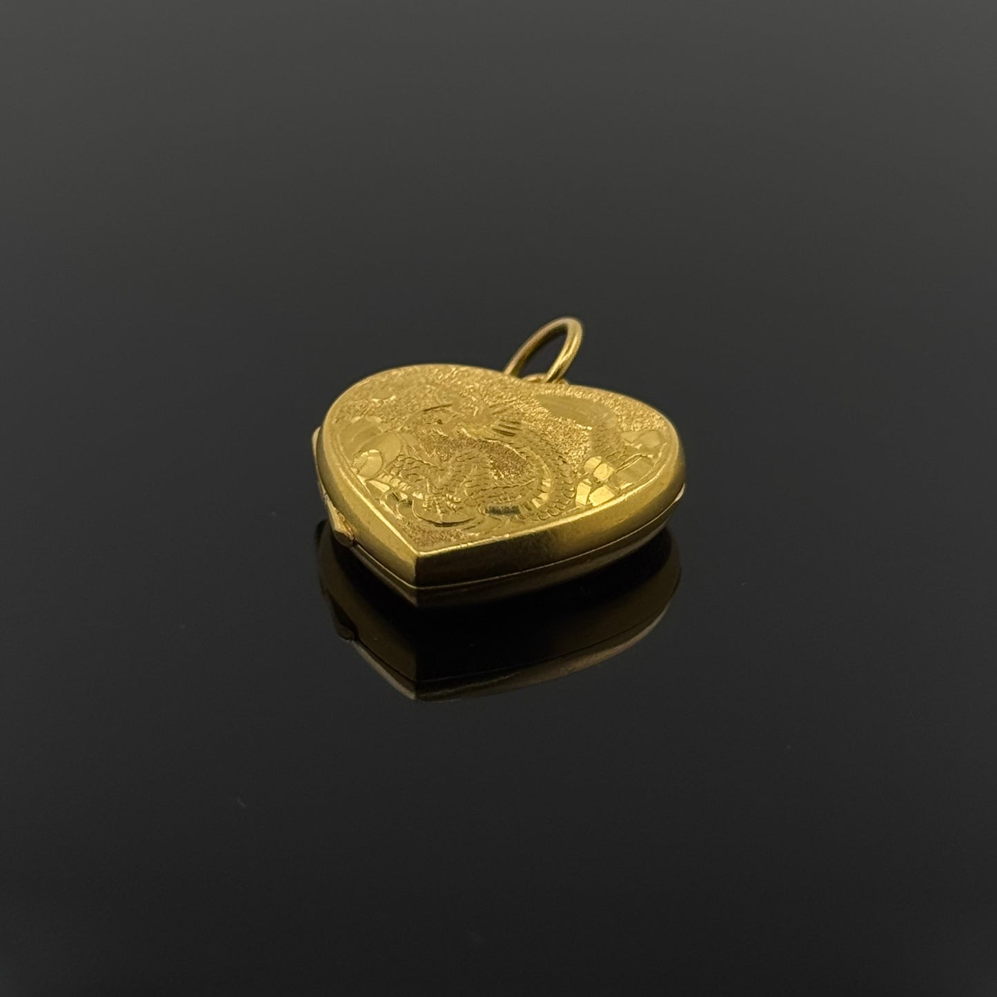 22K Solid Gold Fancy Pendants P396
