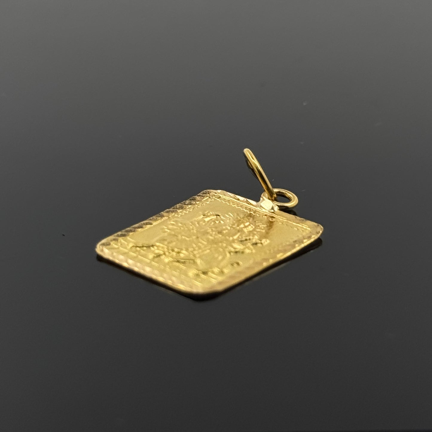 22K Solid Gold Hindu Pendants P417