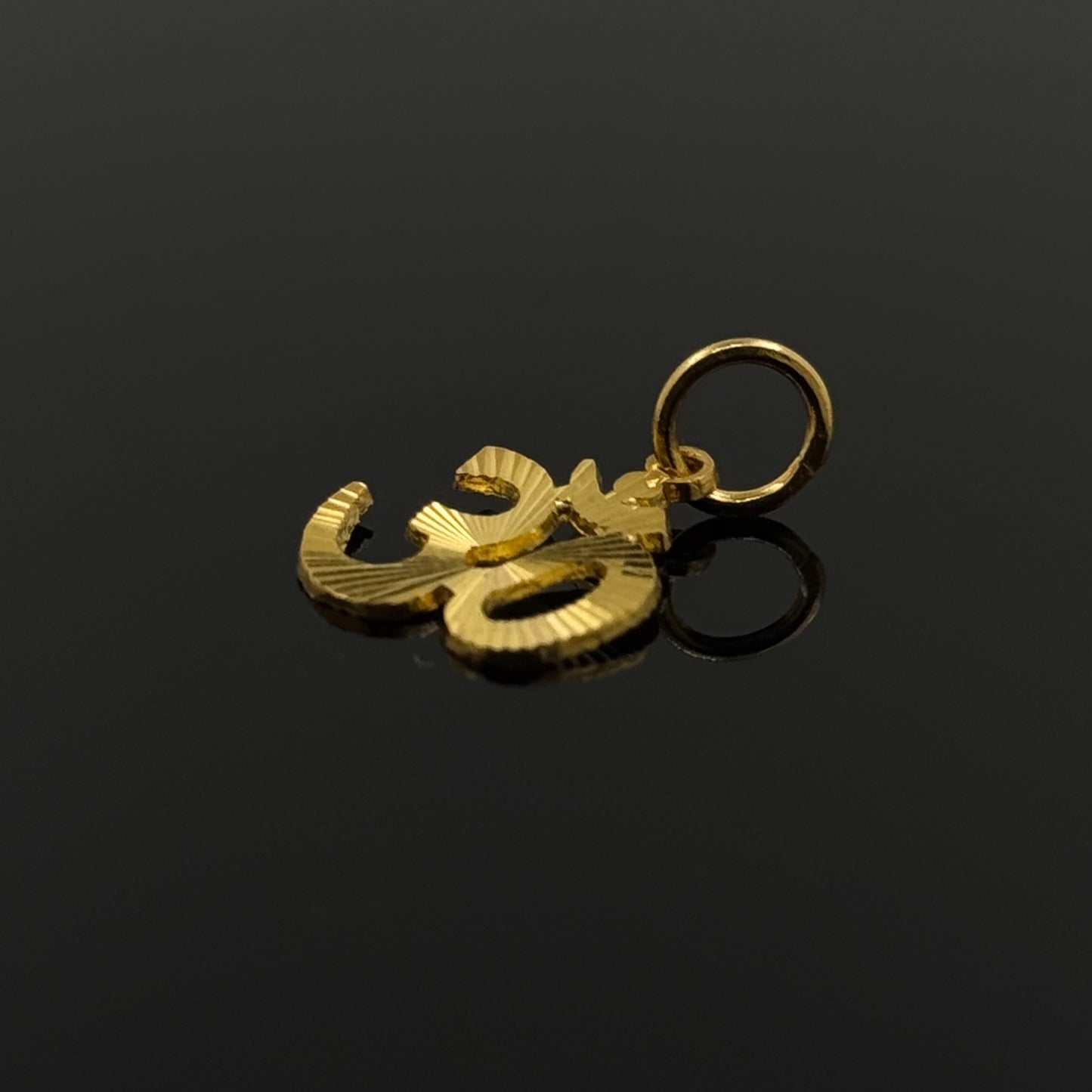 22K Solid Gold Hindu Pendants P432