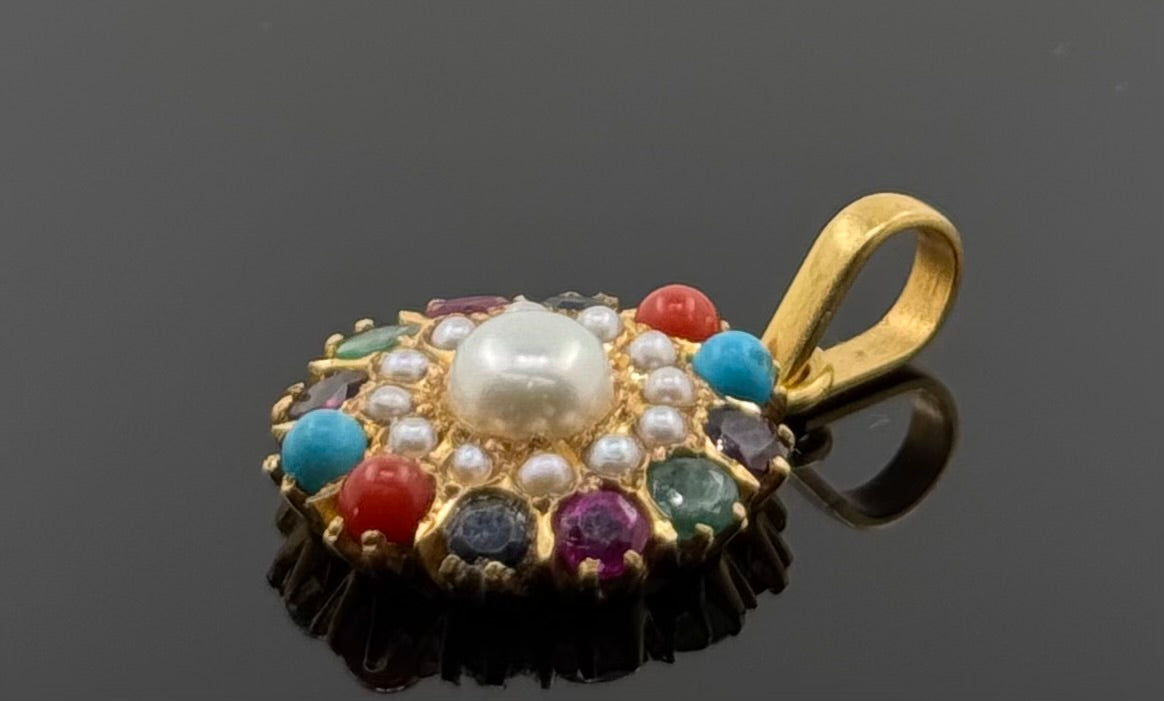 22K Solid Gold Fancy Pendants P523