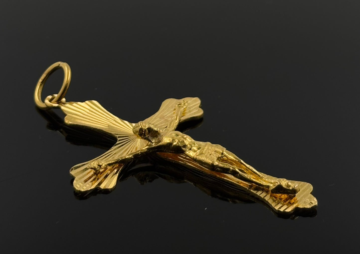 22K Solid Gold Christian Pendants P57