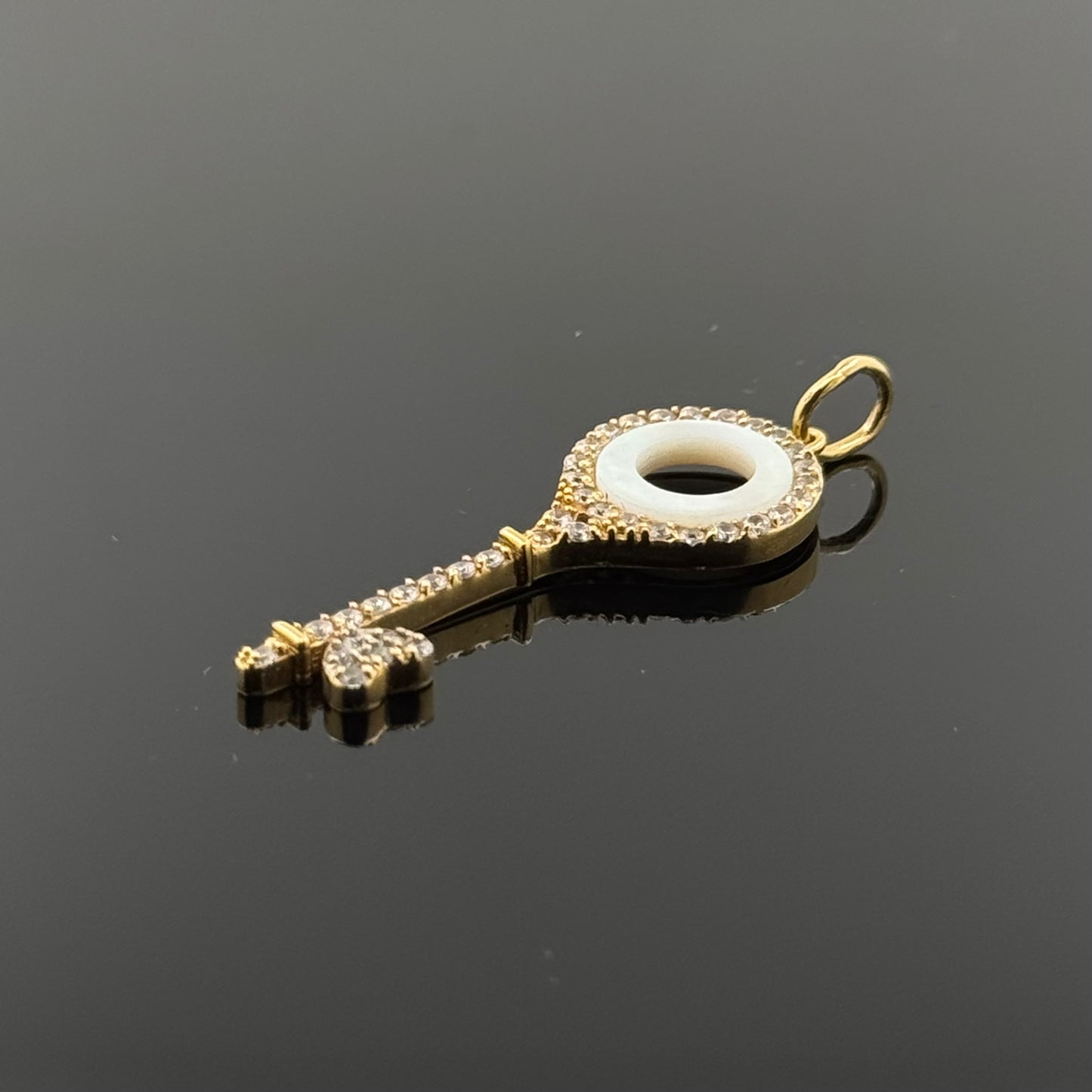 18K Solid Gold Fancy Pendants P633
