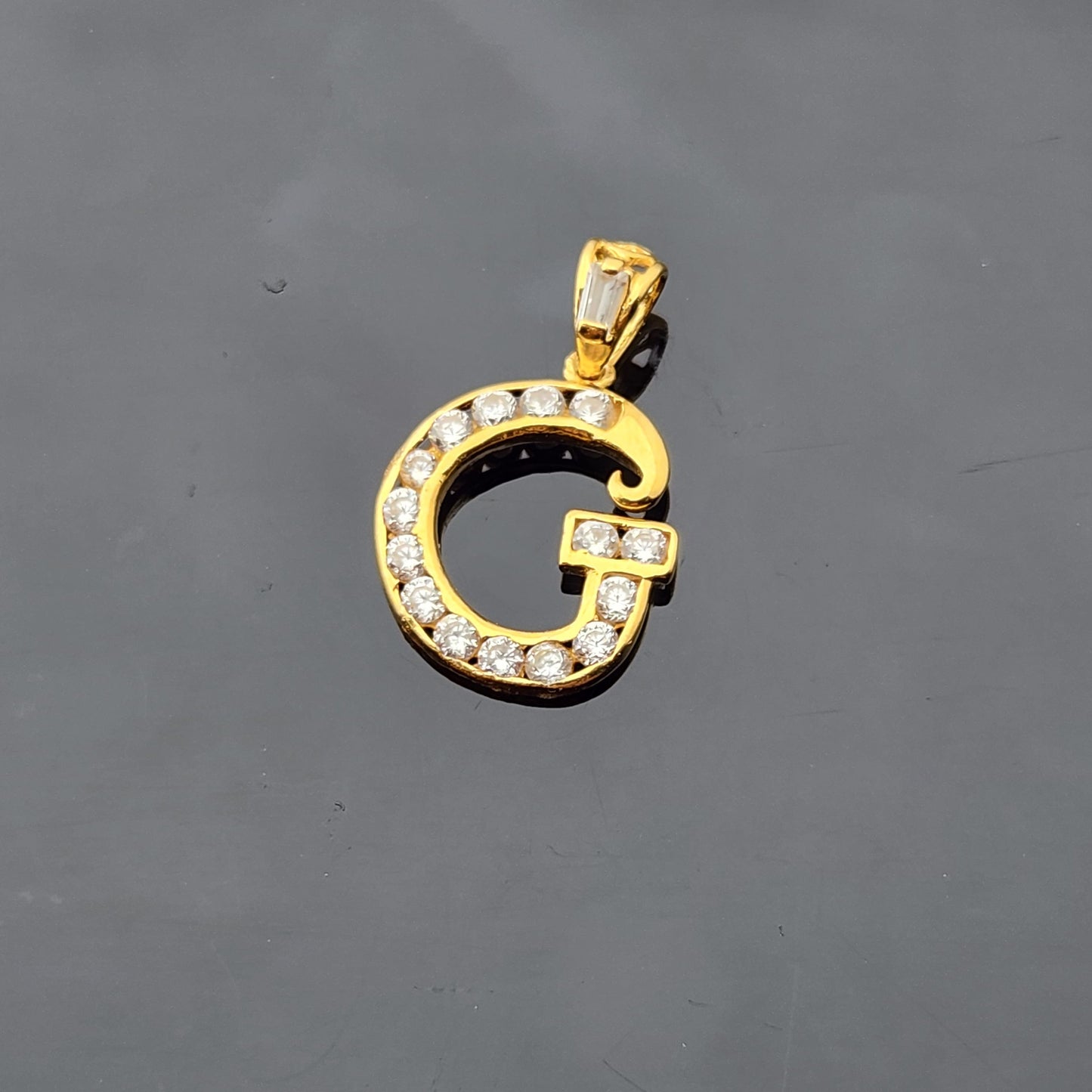 22K Solid Gold Letter Pendant P727