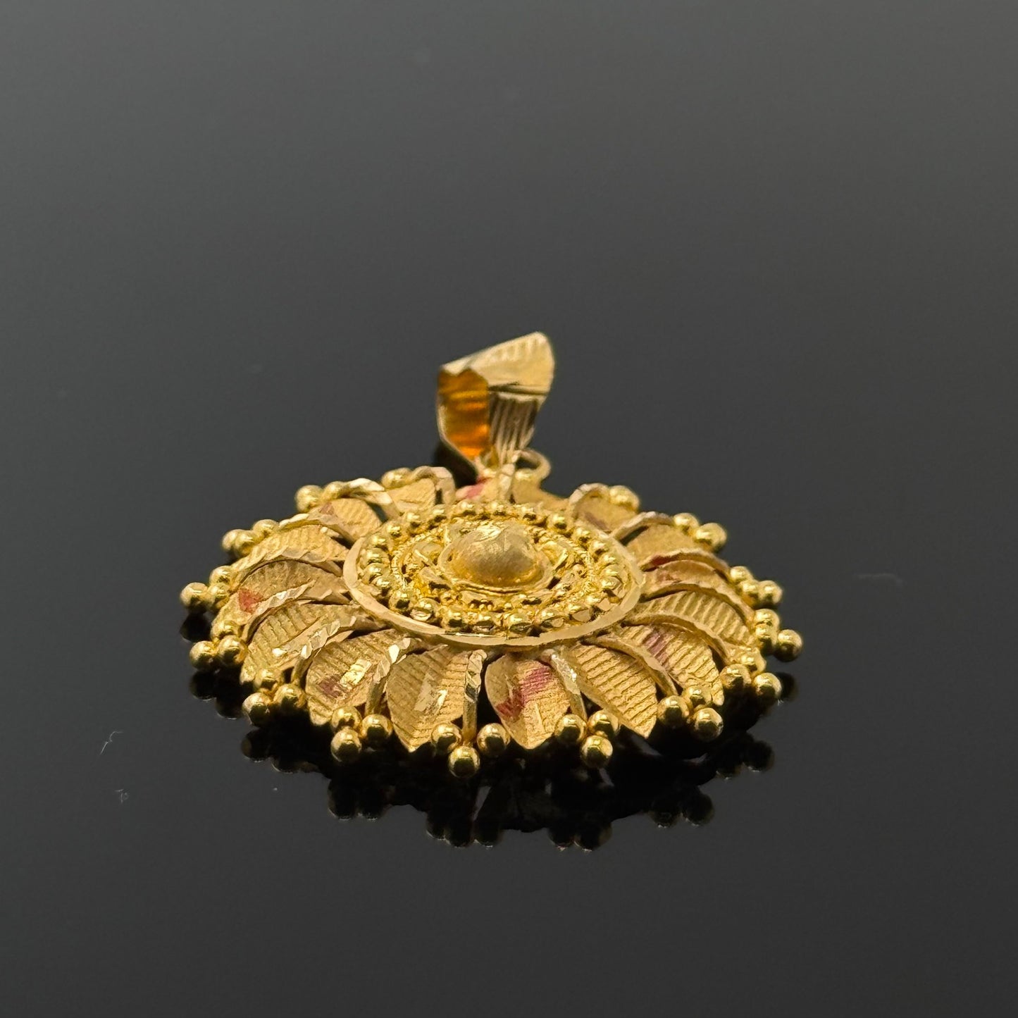 22K Solid Gold Fancy Pendants P729