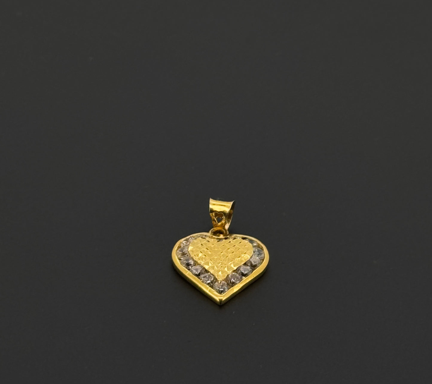 22K Solid Gold Fancy Pendants P797