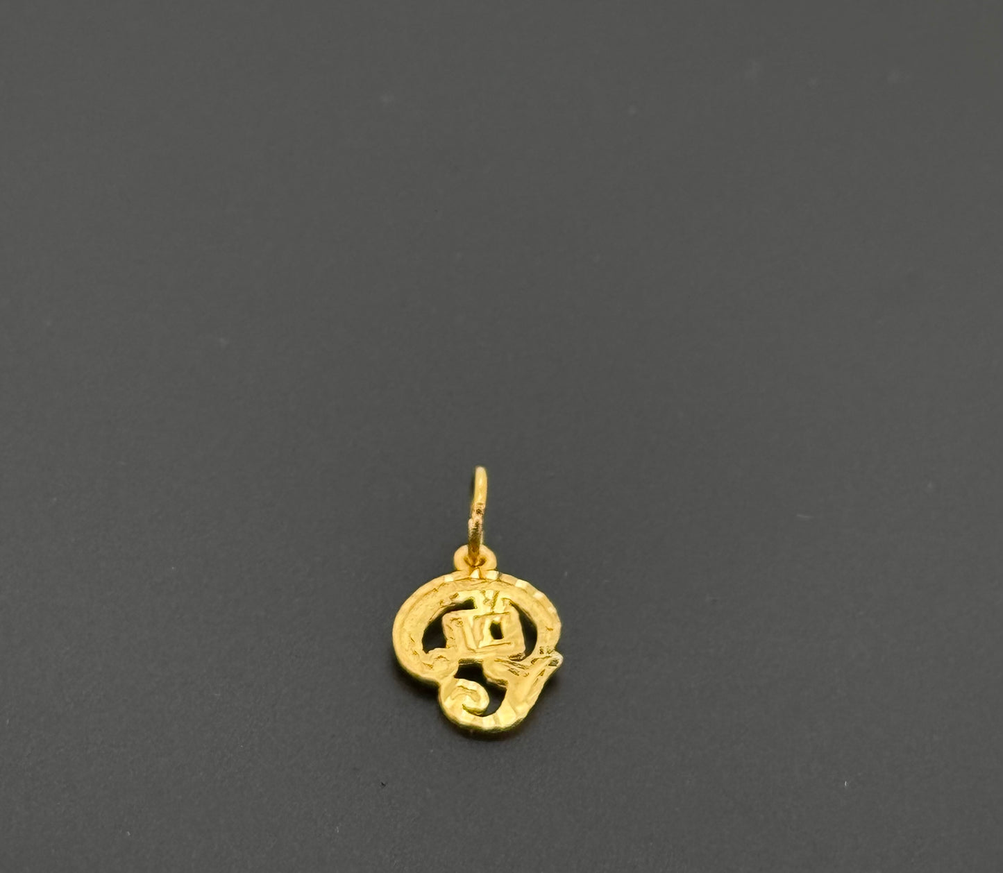 22K Solid Gold Hindu Pendants P844