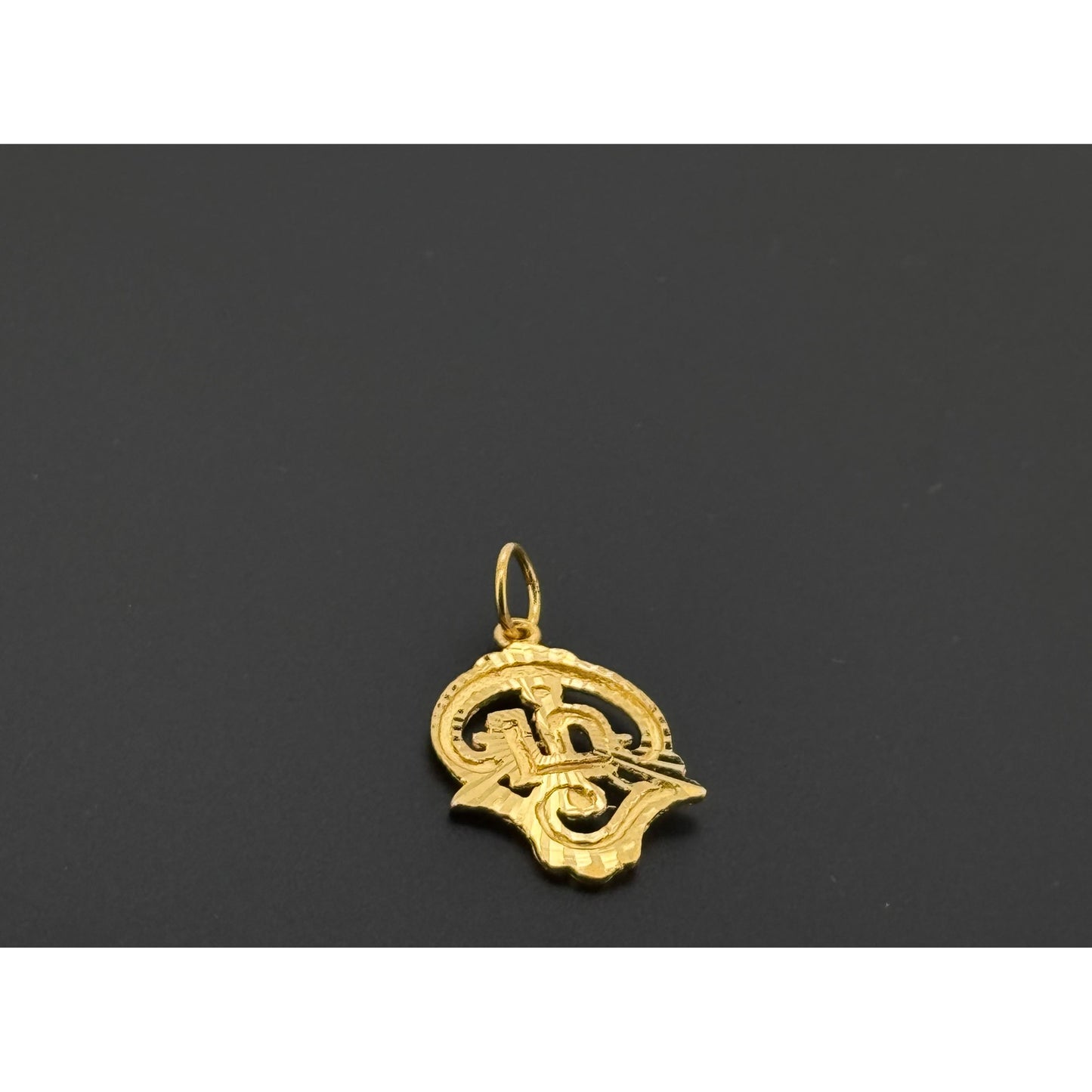 22K Solid Gold Fancy Pendants P863
