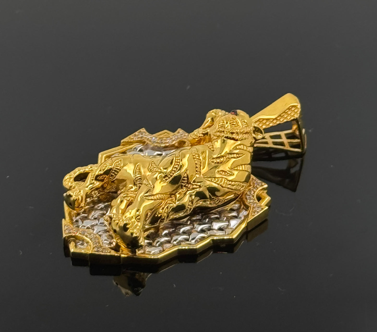 22K Solid Gold Fancy Pendants P93