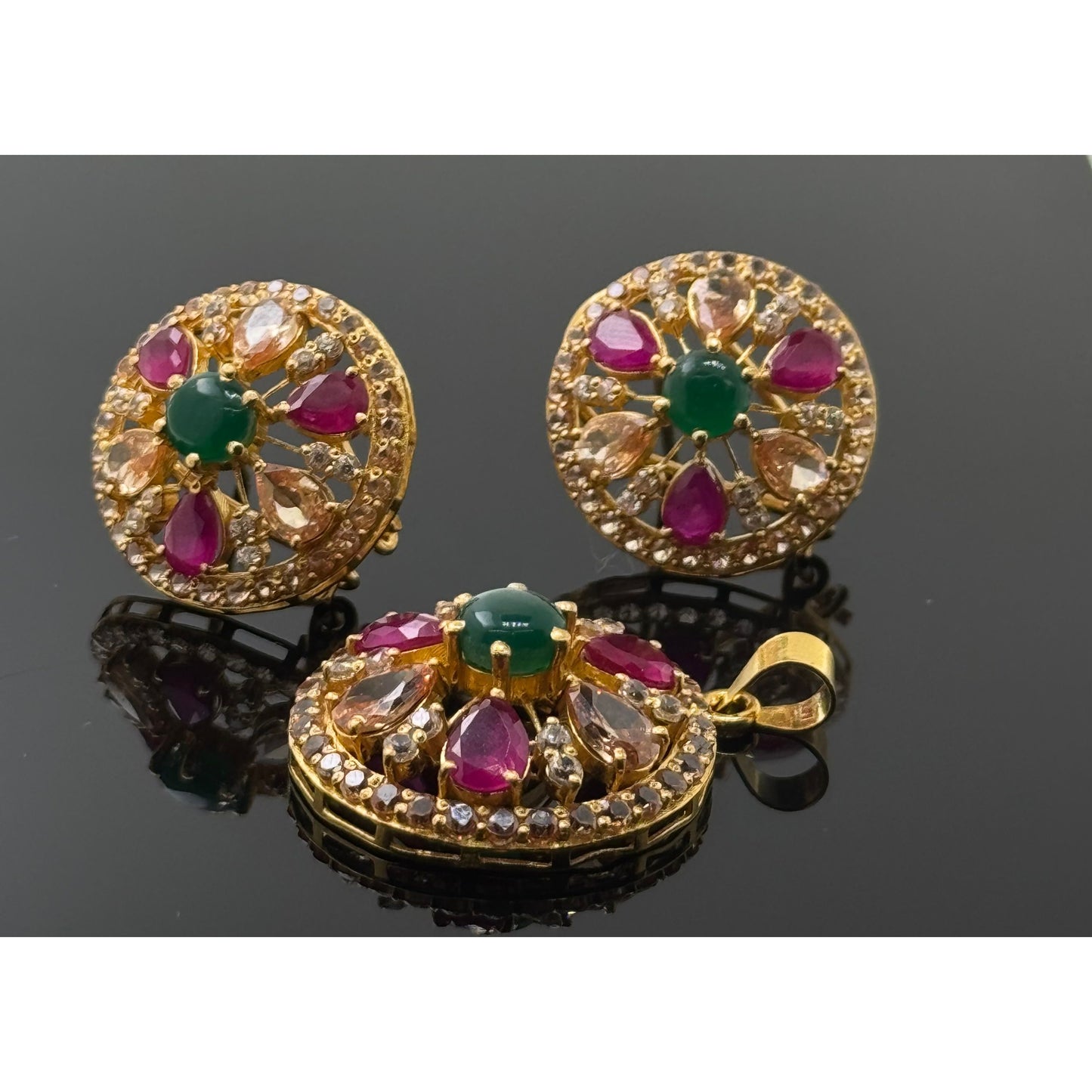 22K Solid Gold Fancy Pendant Sets PS112