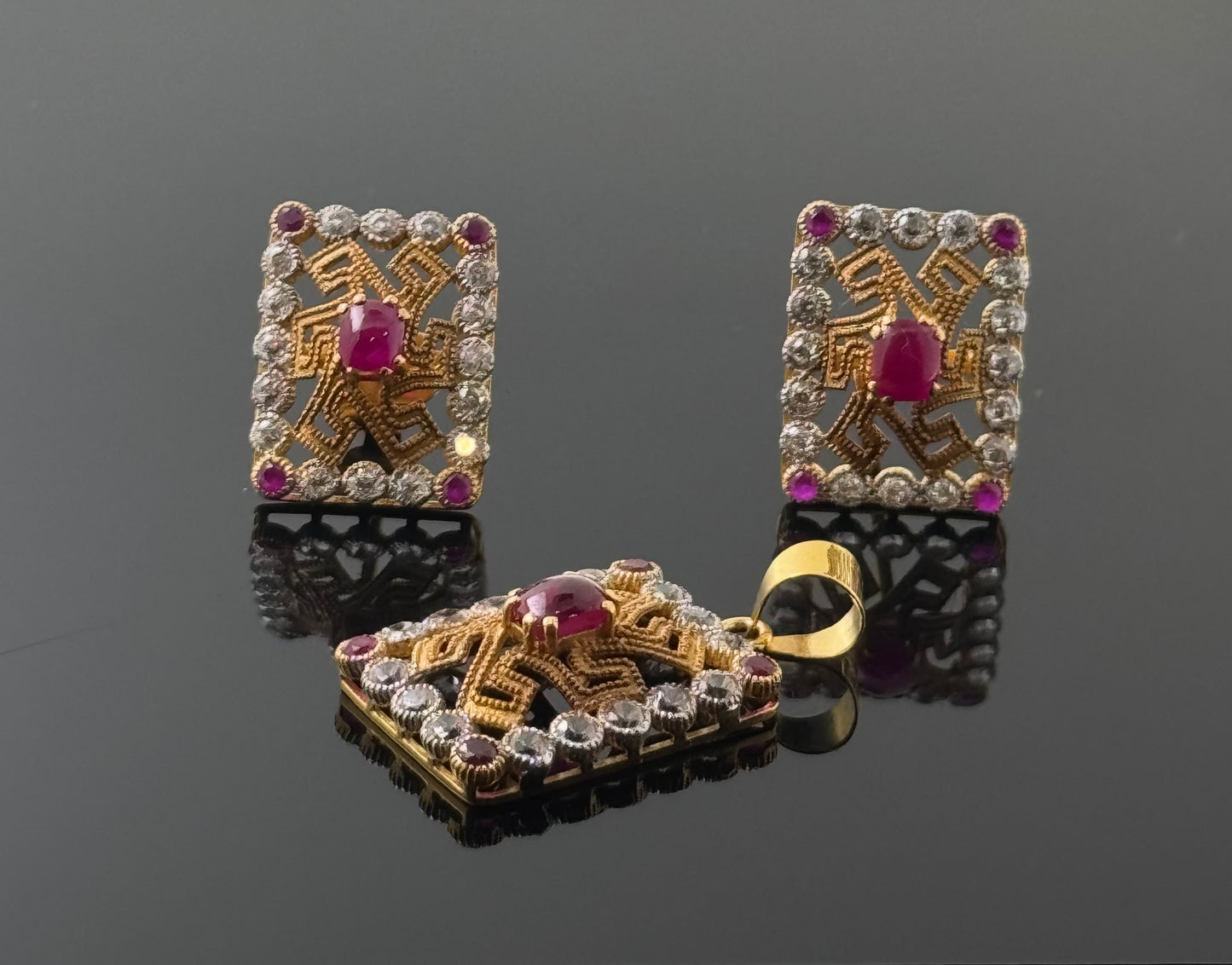 22K Solid Gold Fancy Pendant Sets PS127