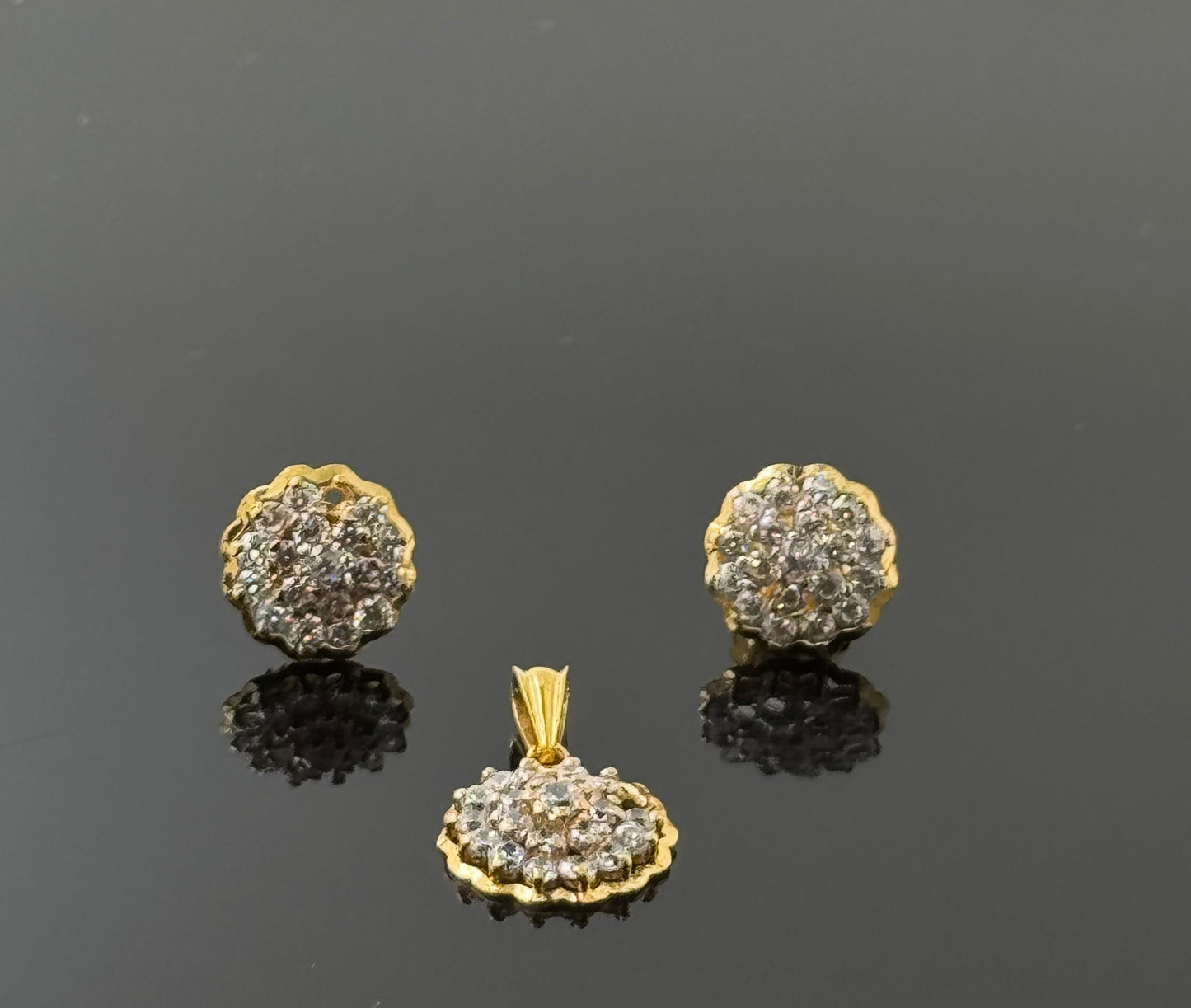 22K Solid Gold Fancy Pendant Sets PS162