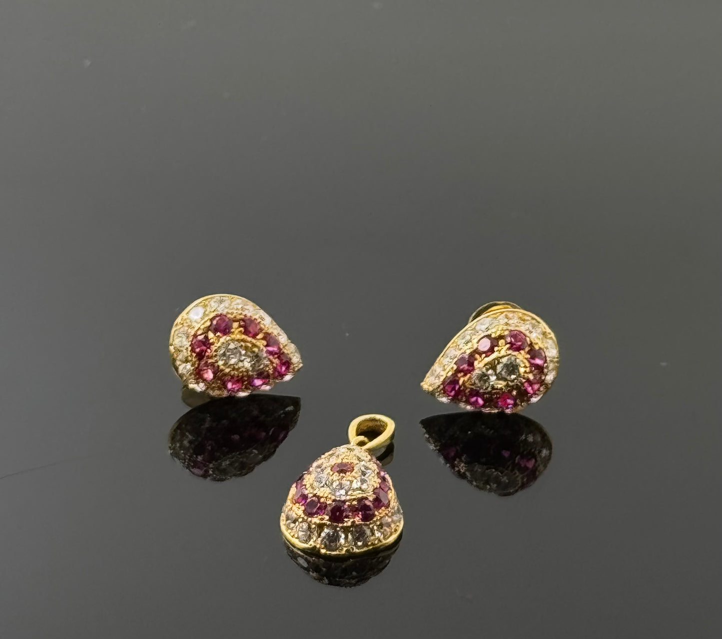 22K Solid Gold Fancy Pendant Sets PS165