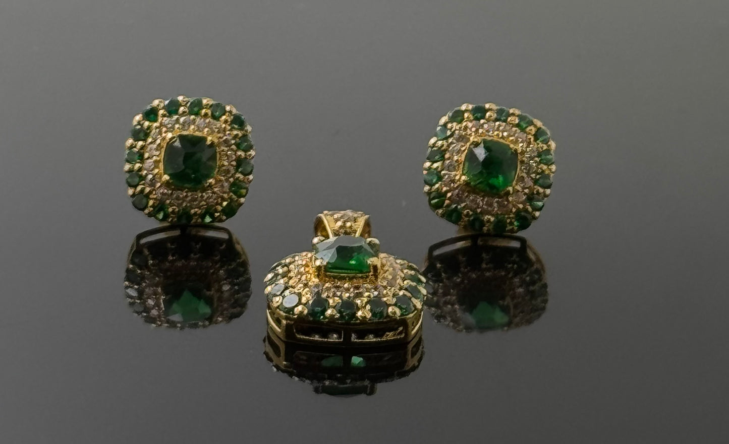 22K Solid Gold Fancy Pendant Sets PS180
