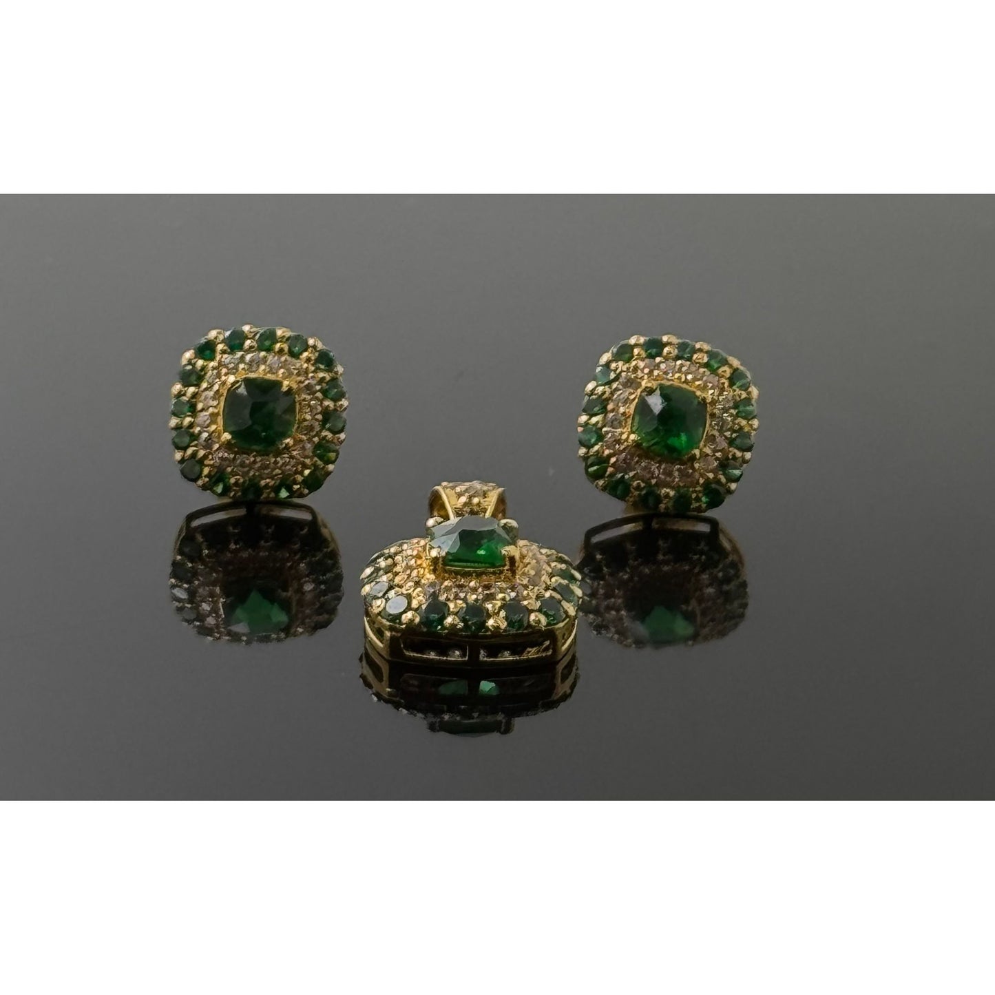 22K Solid Gold Fancy Pendant Sets PS180