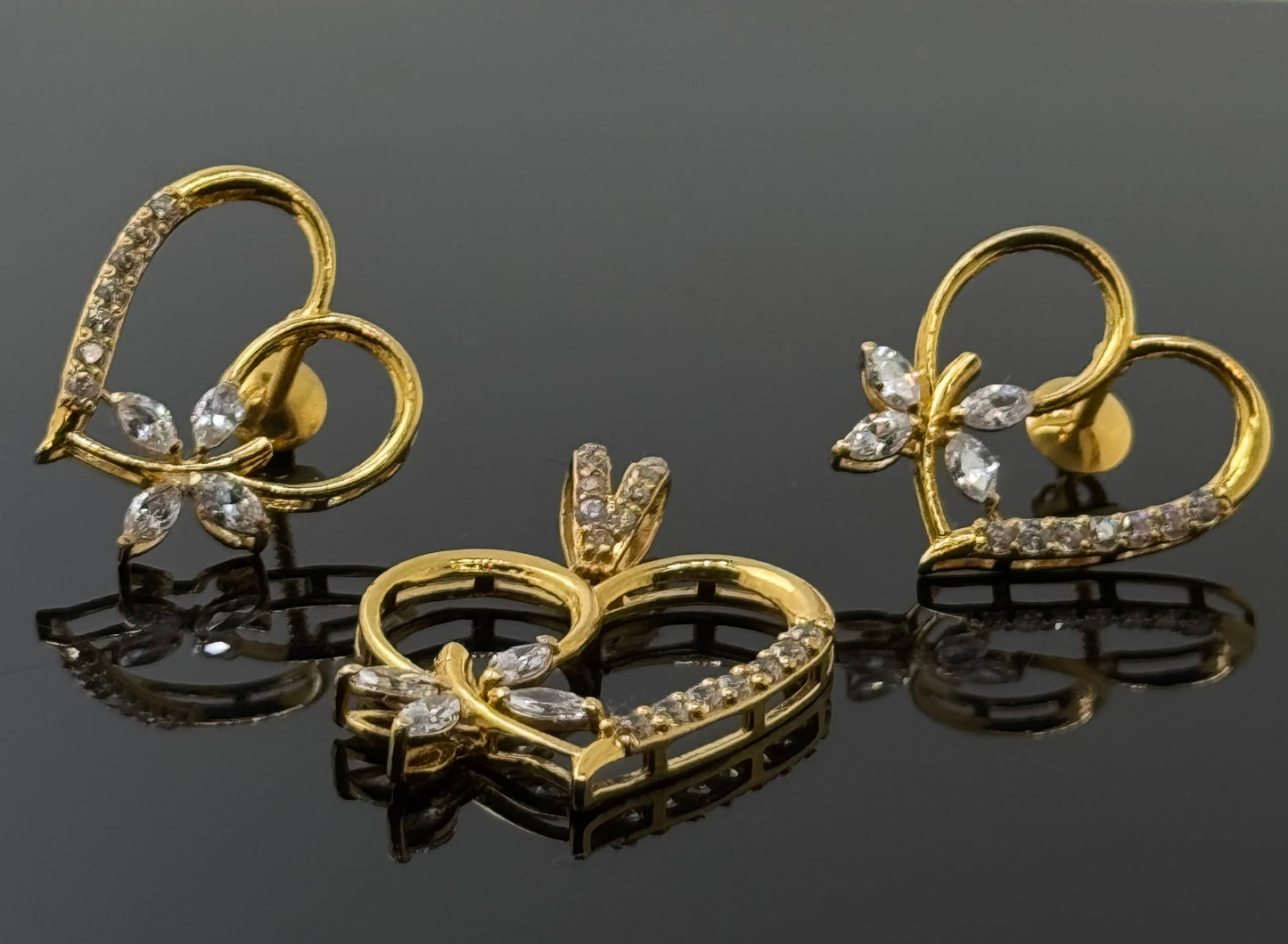 22K Solid Gold Fancy Pendant Sets PS203