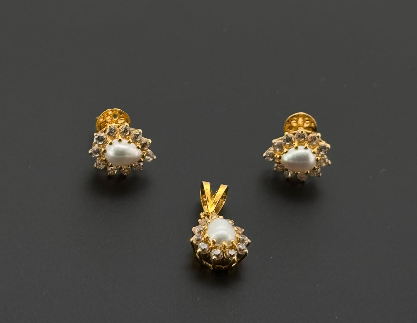 22K Solid Gold Fancy Pendant Sets PS216