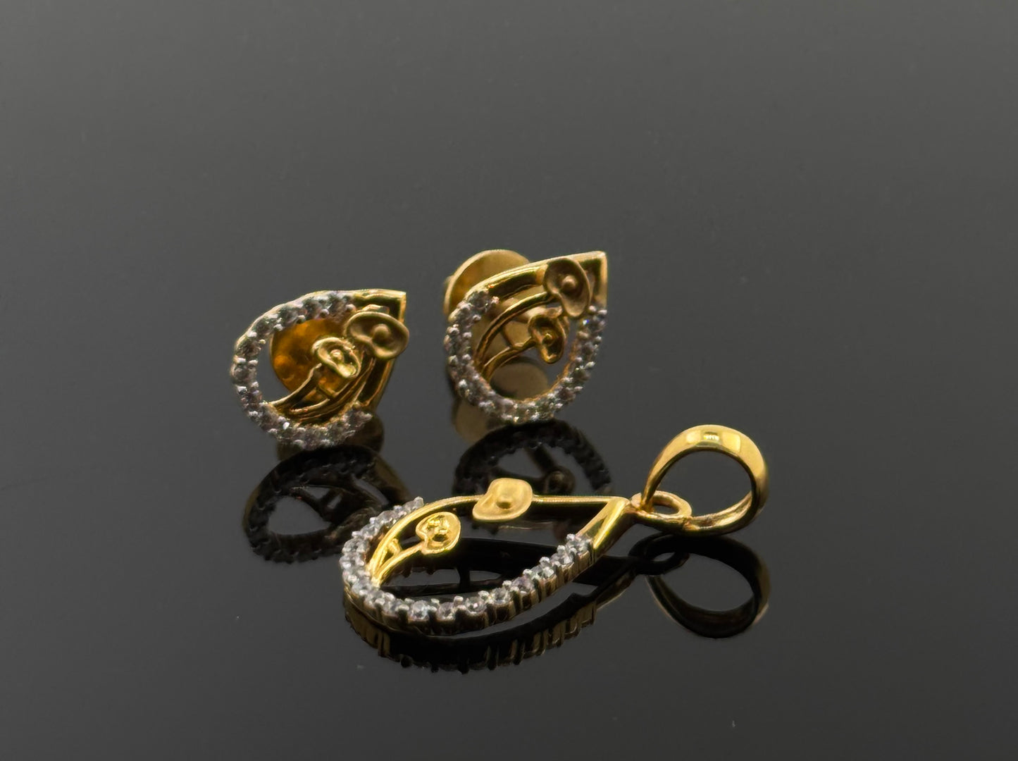 22K Solid Gold Fancy Pendant Sets PS29