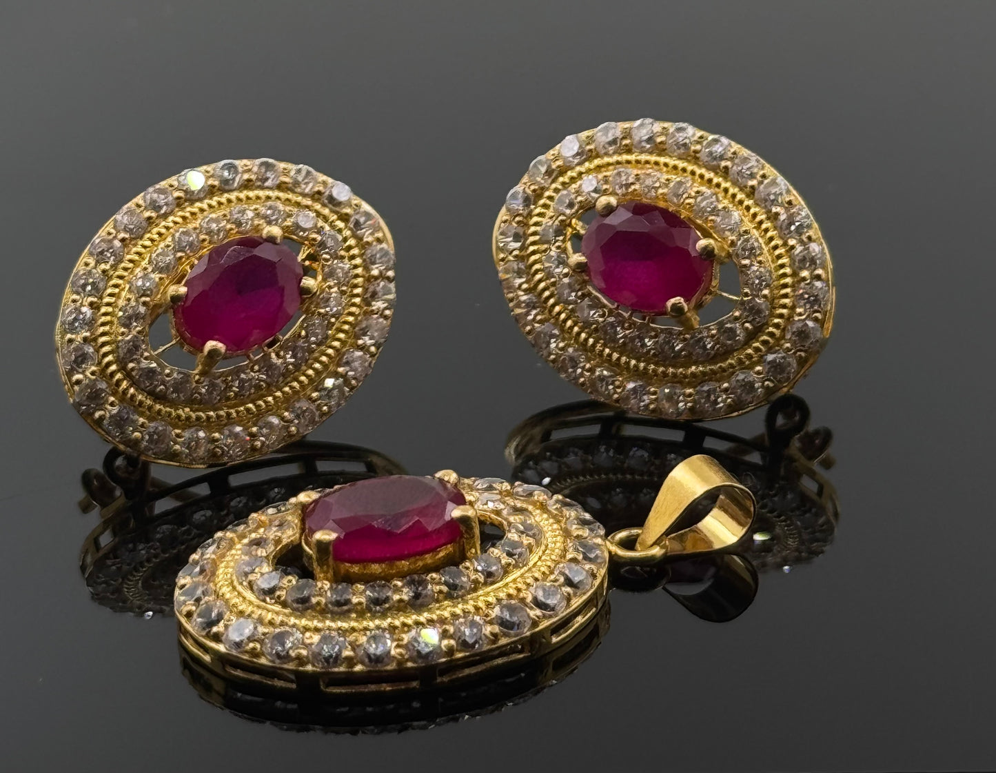 22K Solid Gold Fancy Pendant Sets PS31