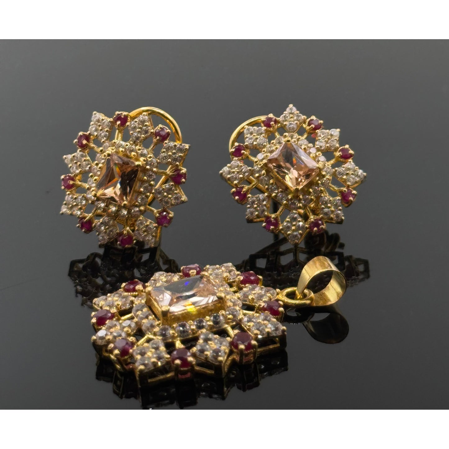 22K Solid Gold Fancy Pendant Sets PS35
