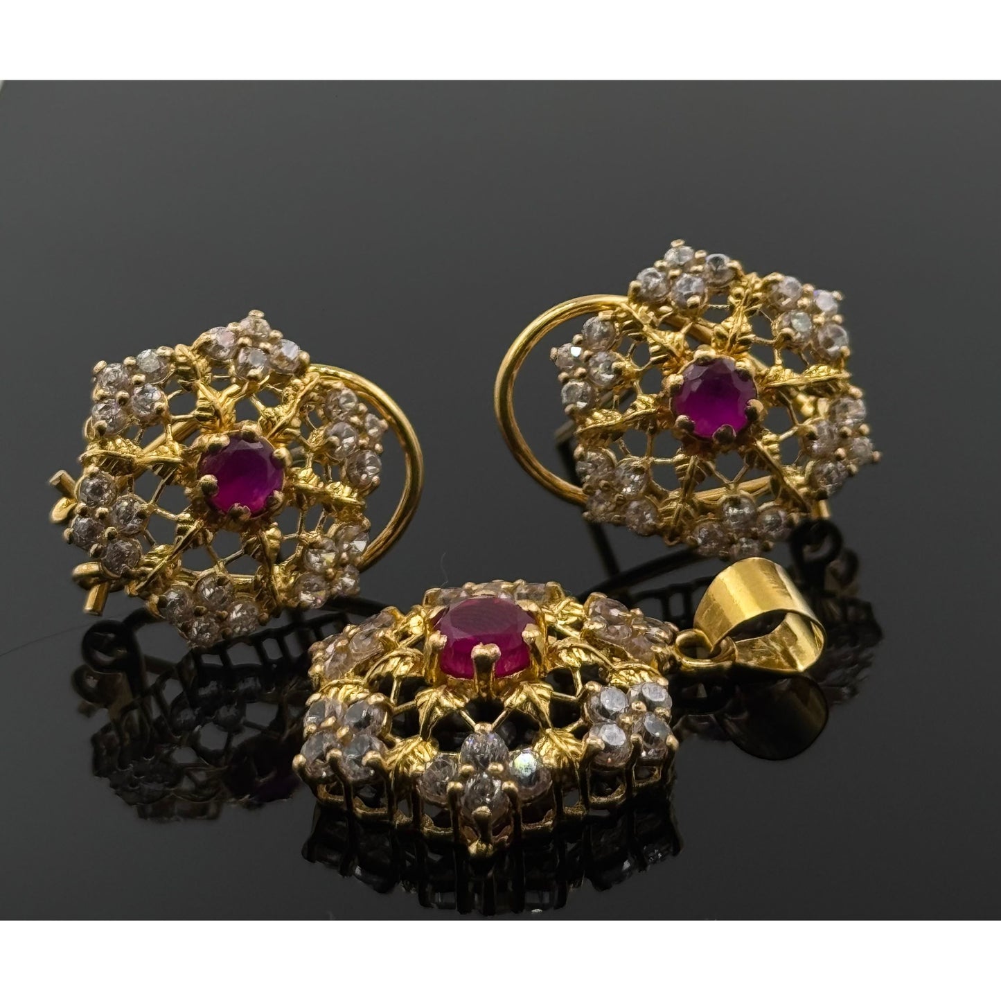 22K Solid Gold Fancy Pendant Sets PS36