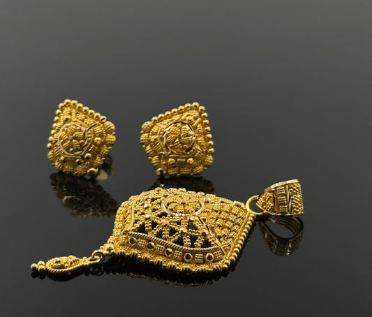 22K Solid Gold Fancy Pendant Sets PS43