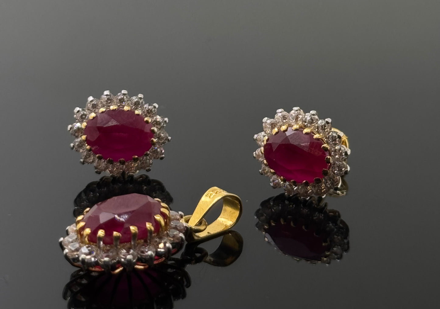 22K Solid Gold Fancy Pendant Sets PS62