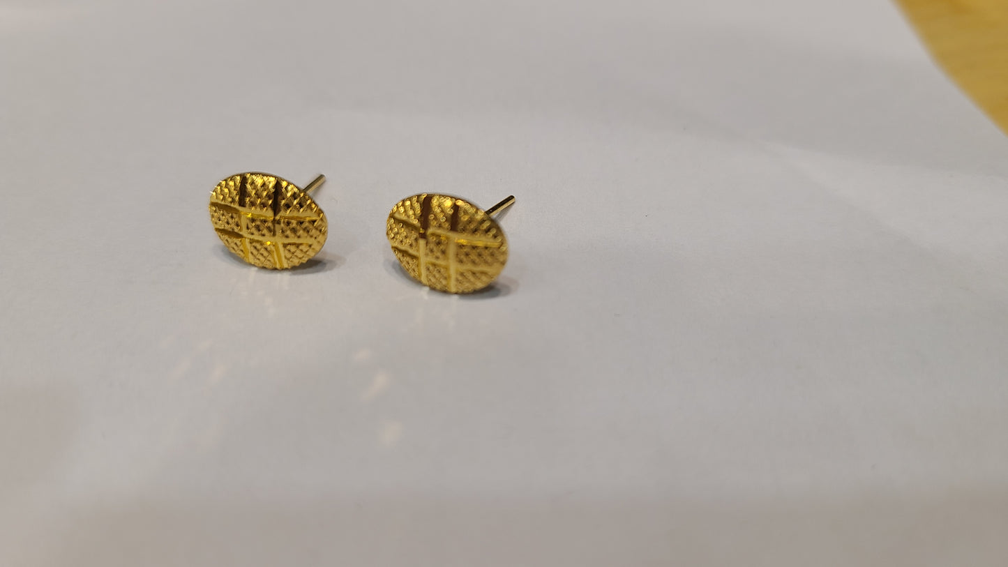 22k gold rarring r100