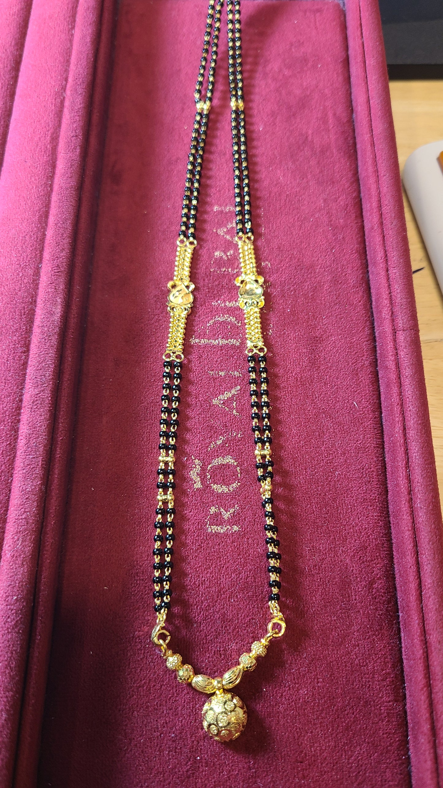 22k gold necklace t100
