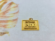 22K Solid Gold Customized Licence Plate Pendant P1 - Royal Dubai Jewellers