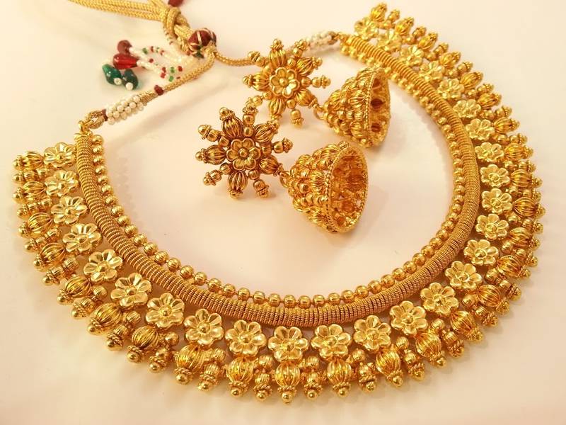 Is shopping for Gold Jewellery online safe? Royal Dubai Jewellers