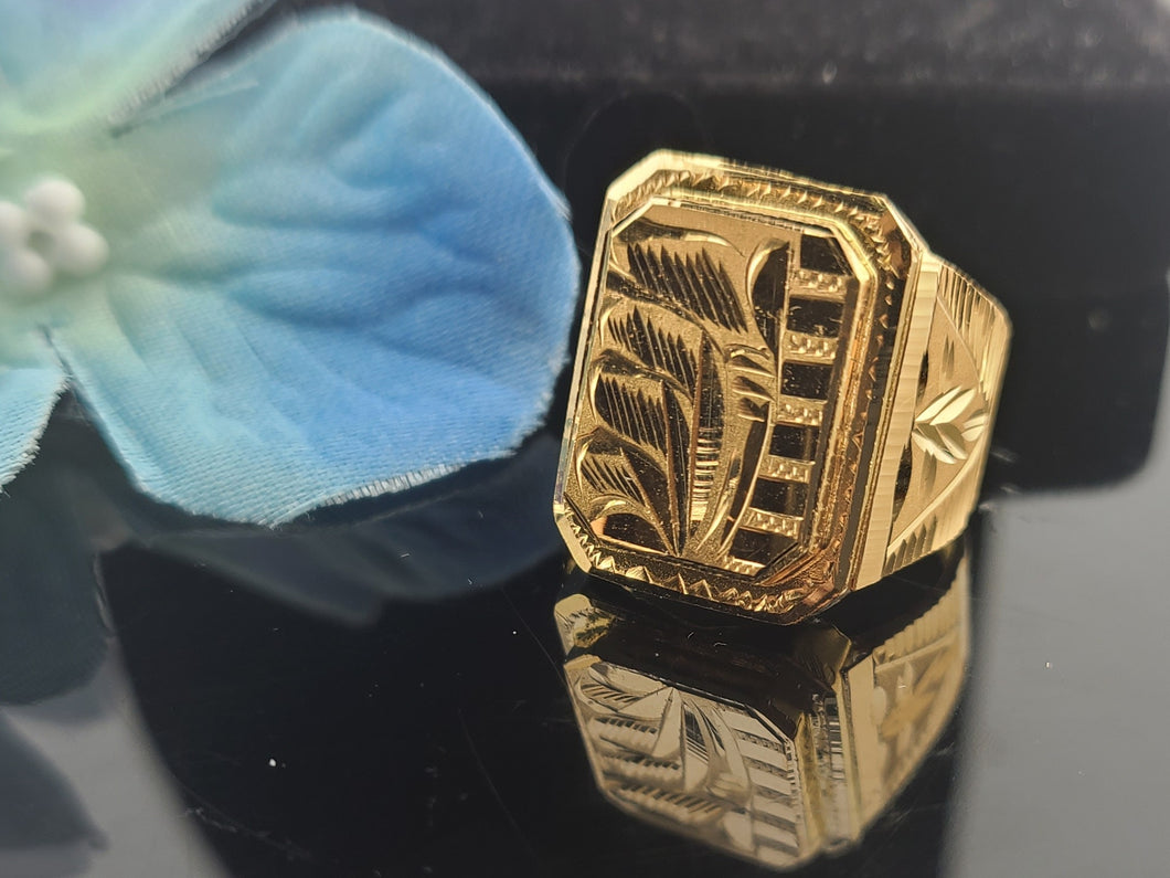 22K Solid Gold Designer Men's Ring R16848 - Royal Dubai Jewellers