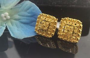 22K Solid Gold Designer Studs EE128 - Royal Dubai Jewellers