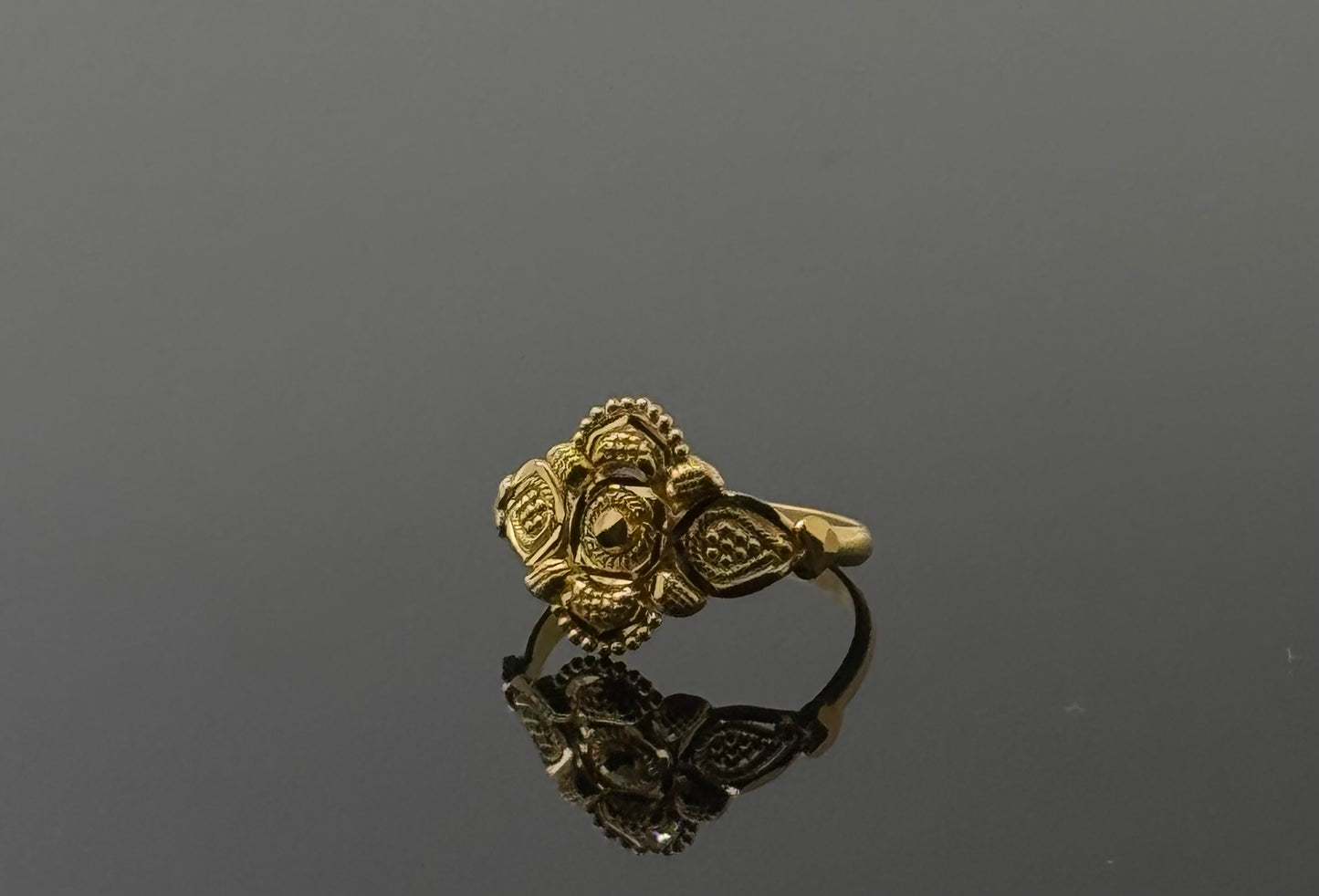 22k Simple Floral Children Ring BBR41