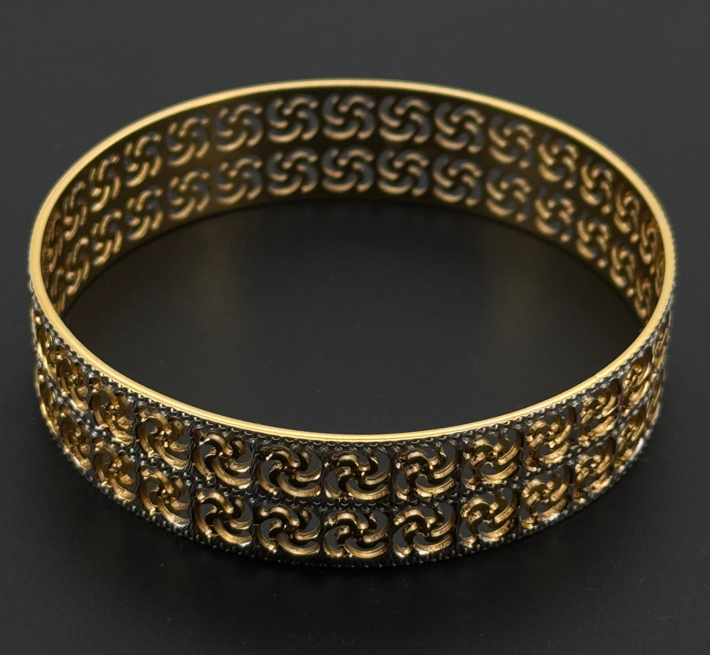 22K Solid Gold Fancy Bangles BG204