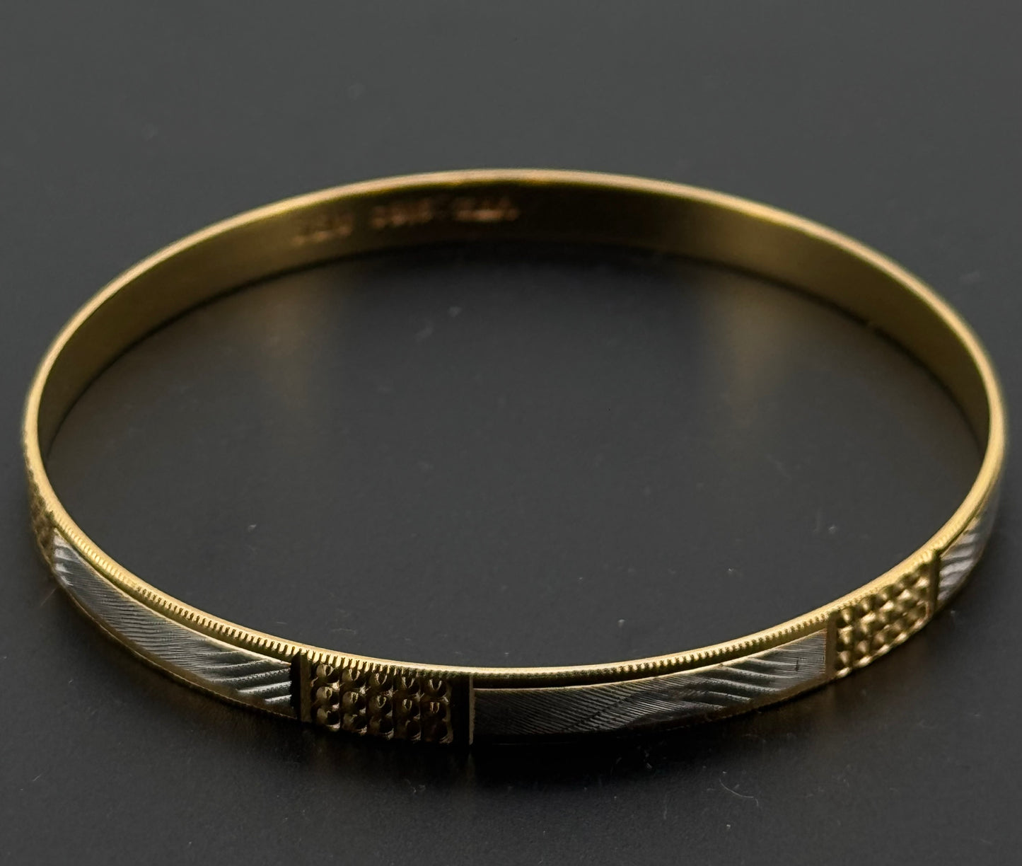 22K Solid Gold Fancy Bangles BG218