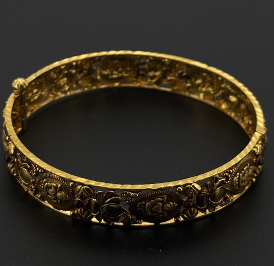22K Solid Gold Fancy Bangles BG220