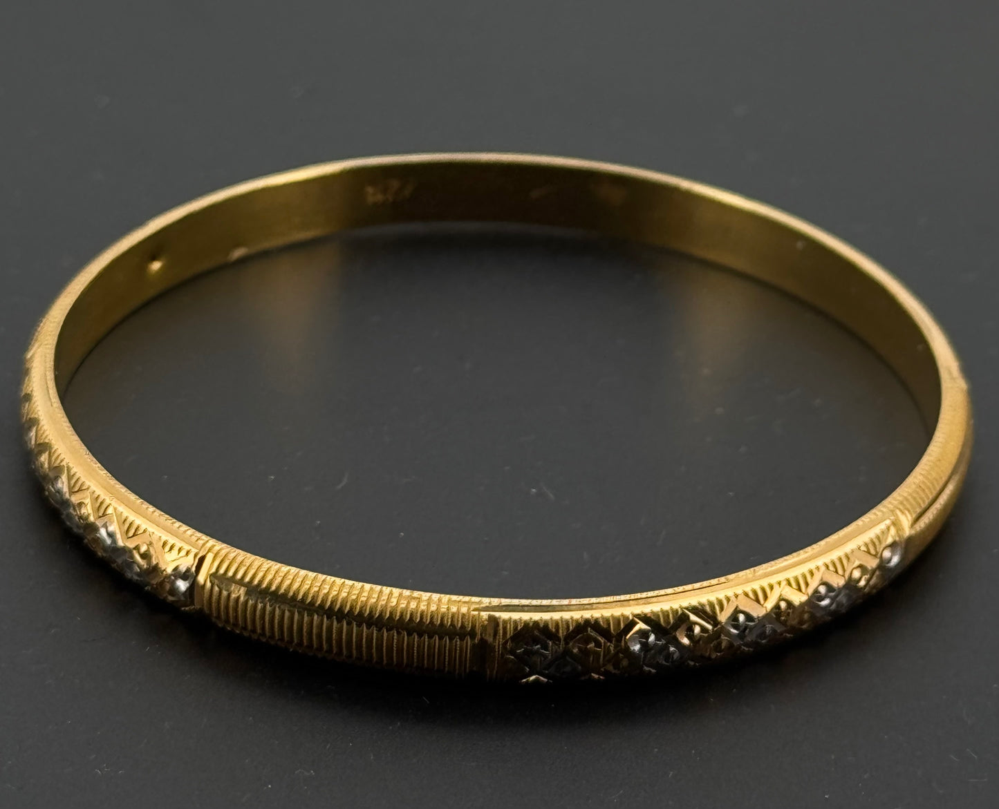 22K Solid Gold Fancy Bangles BG232