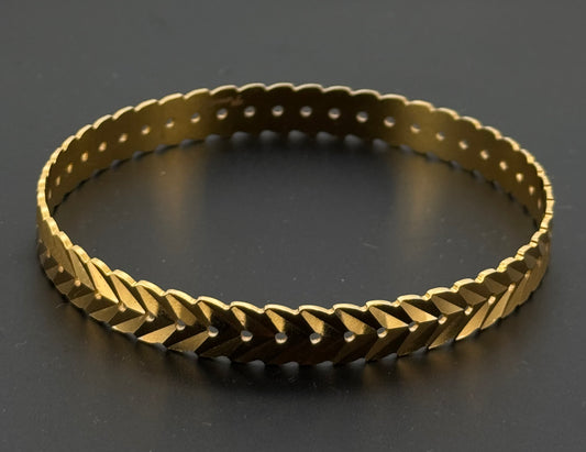 22K Solid Gold Fancy Bangles BG235