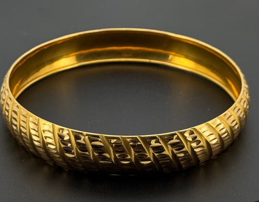 22K Solid Gold Fancy Bangles BG263