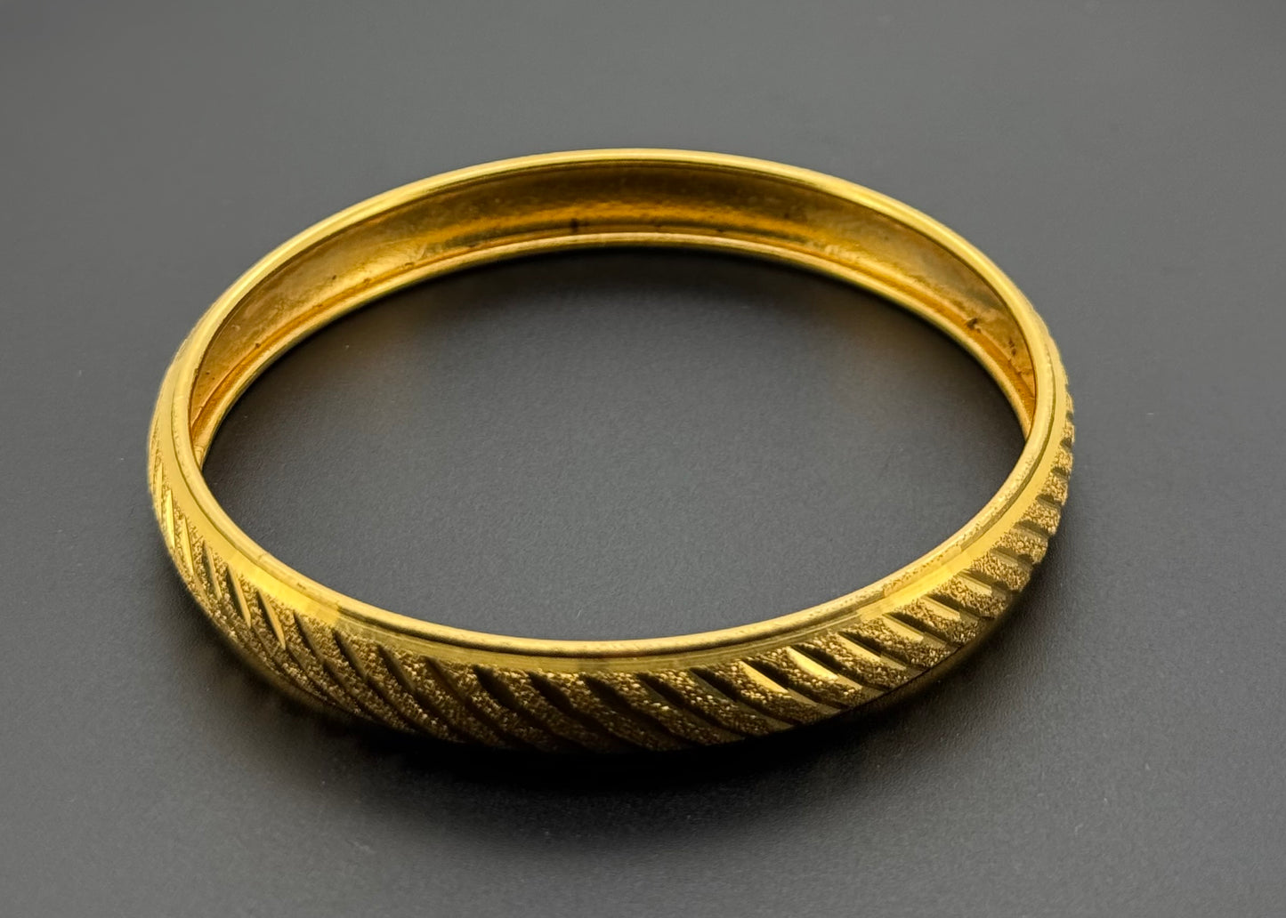 22K Solid Gold Fancy Bangles BG287