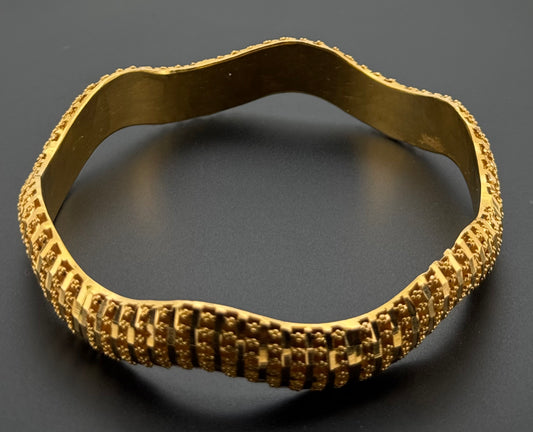 21K Solid Gold Fancy Bangles BG295