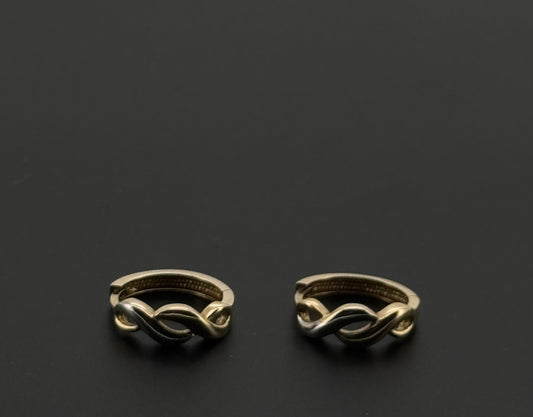 10k Solid Gold Simple Ladies Hoops E379