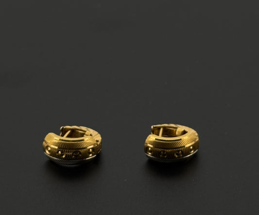 21k Solid Gold Simple Ladies Hoops E492