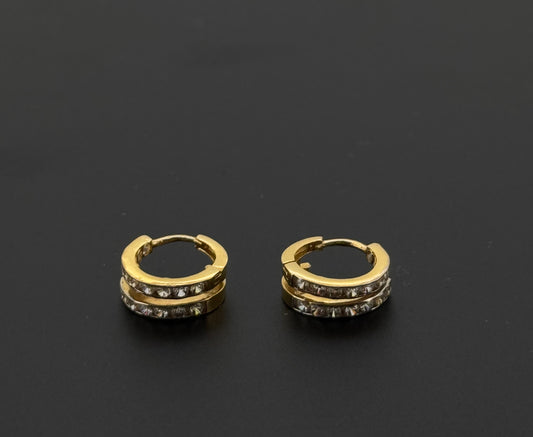 18k Solid Gold Simple Ladies Hoops E497