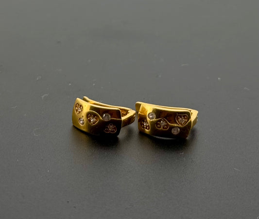 22k Solid Gold Simple Ladies Hoops E622