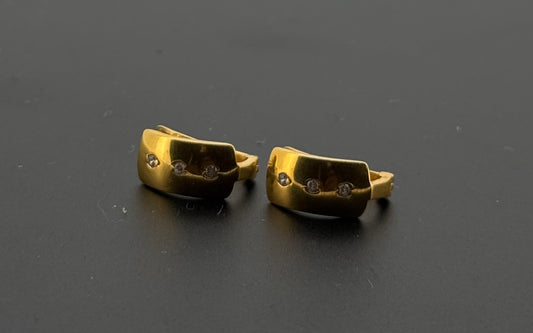 22k Solid Gold Simple Ladies Hoops E625