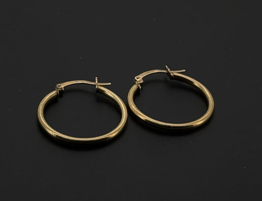 10K Solid Gold Simple Ladies Hoops E687