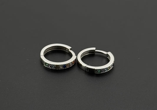 10K Solid Gold Simple Ladies Hoops E691
