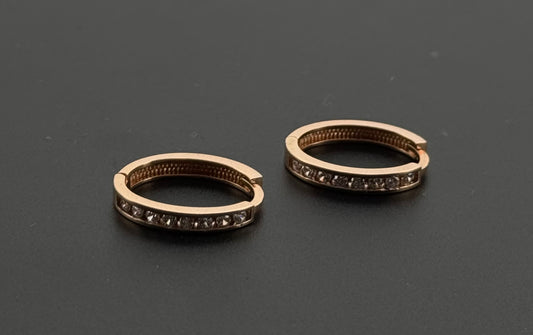 10K Solid Gold Simple Ladies Hoops E707